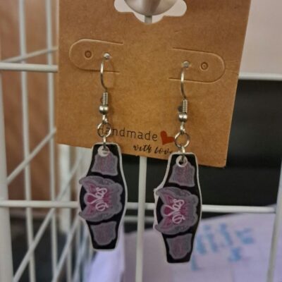 DIVAS Title Earrings